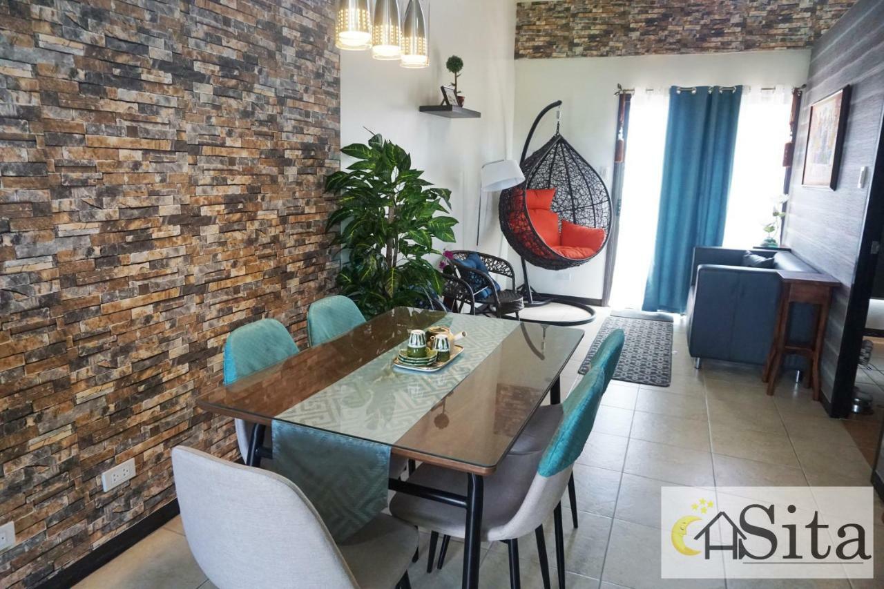 Appartement Cozy Penthouse In Tagaytay à Tagaytay City Extérieur photo